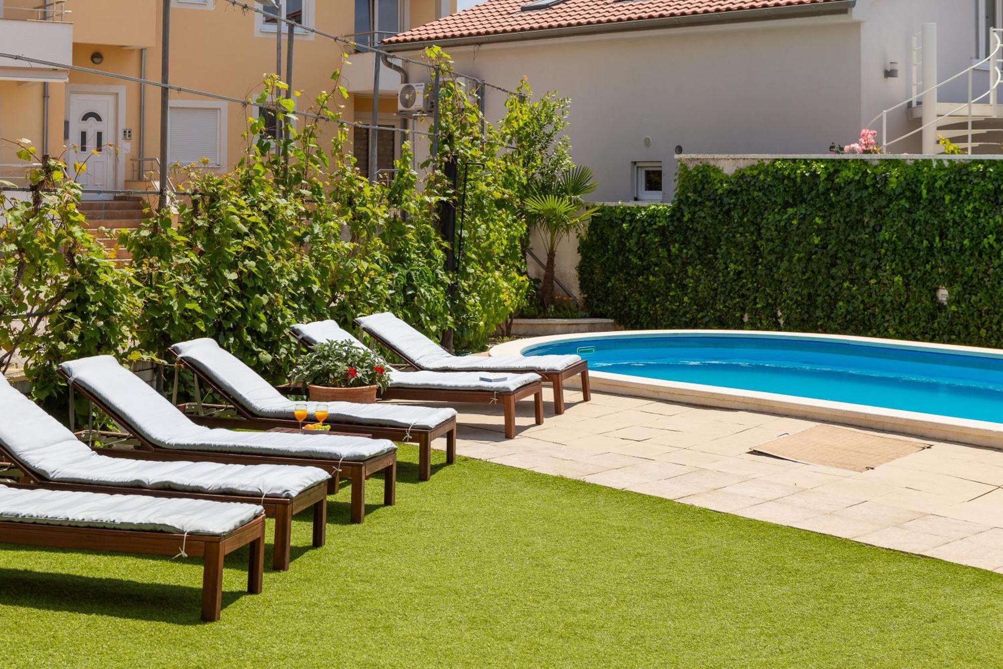 Sea View Apartments Tihi II Vodice Exterior photo
