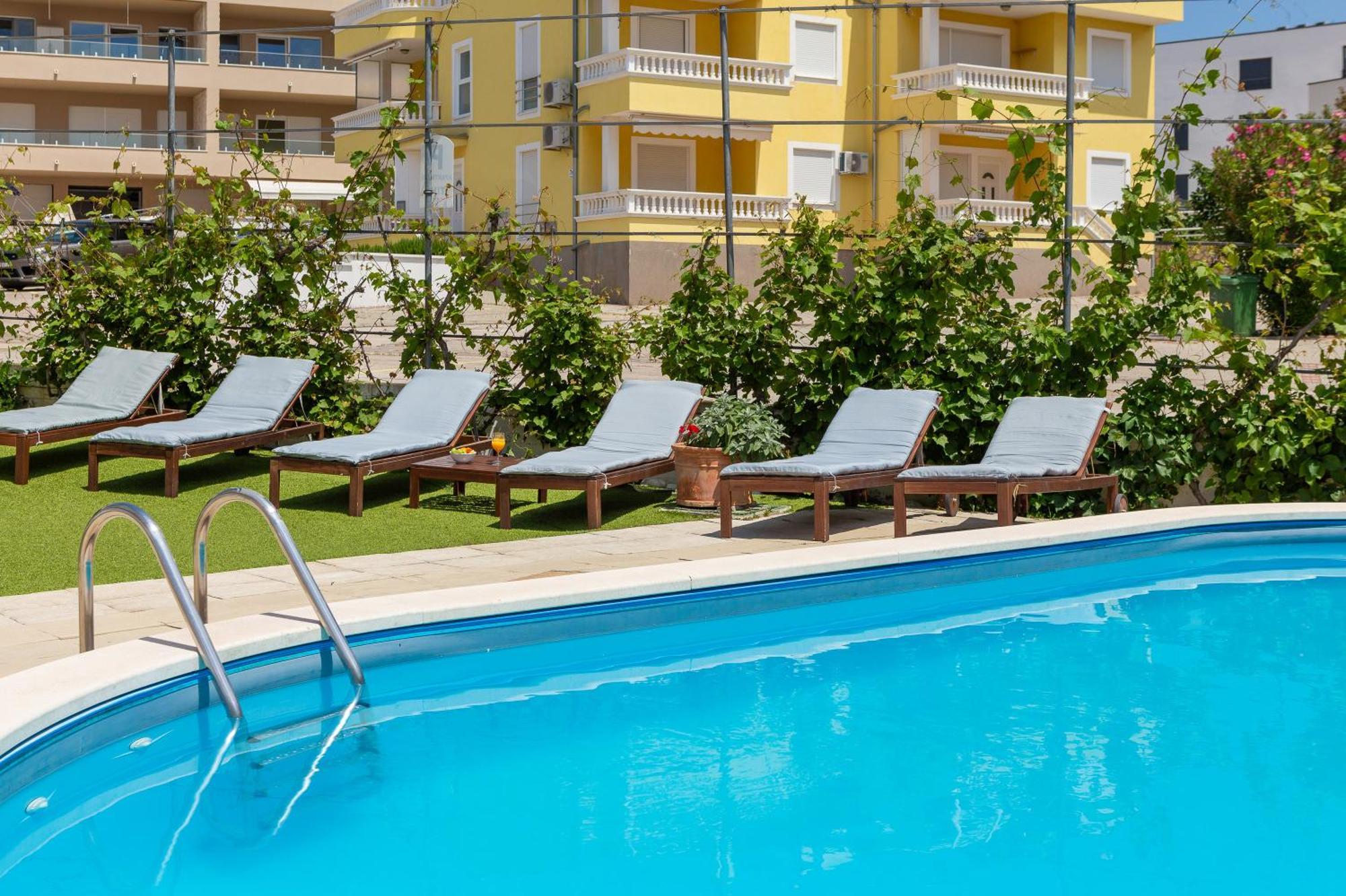 Sea View Apartments Tihi II Vodice Exterior photo